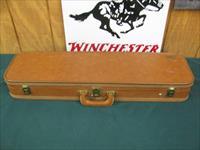 6903 Winchester 101 Field 20 gauge 28 inch barrels mod/full, pistol grip with cap, White line pad, lop 14 3/4, Browning case like new, single brass bead front site, 97-98% condition,opens/closes/tite, bores/brite/shiny.excellent condition Img-1