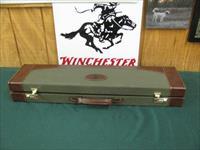 6933 Winchester 101 Lightweight 20 gauge 27 inch barrels, 3 chokes 2 skeet, 1 mod, PRSENTATION BROWNING NEW CASE,Quail/pheasants engraved coin silver receiver, 14 lop Kickeze pad,original pad included,98% condition or better,super nice comb Img-1