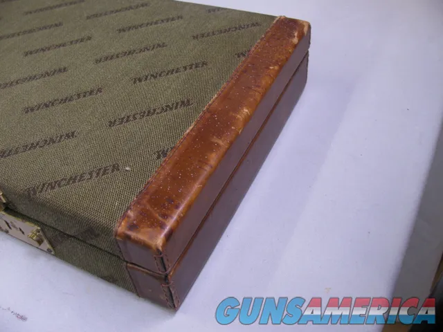 8748  Winchester Green Case with red Interior, Has Keys, Interior is clean, has two spacer blocks Img-2