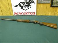 6941 Winchester 101 field 20 gauge 26 inch barrels, ic/mod, Winchester butt plate, all original,97-98%, ejectors, pistol grip with cap, bores/clean/shiny, opens/closes/tite,nicely grained walnut. very clean, excellent condition. Img-1