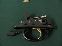 6521 Perazzi drop out Trigger for MX 2000, Mirage, Tm etc, Perazzi engraved on trigger, trigger bow has engraving, 95% gold trigge rnon, selective, pull, in Perazzi case. used but like new. Img-4
