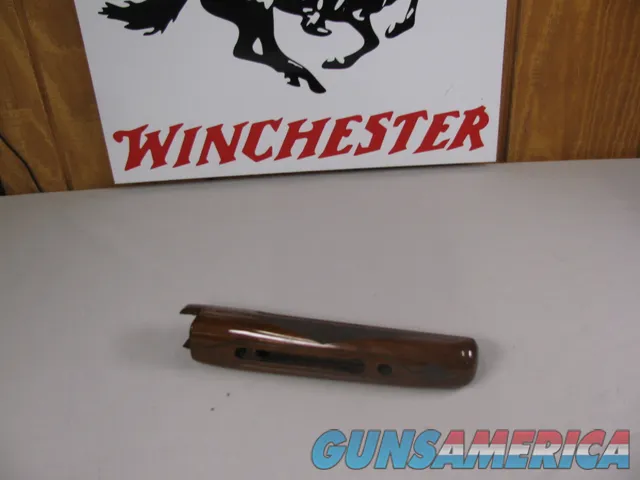 8104 Winchester 101 410 Gauge Forearm, clean nice dark wood. Img-1