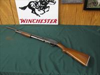6684 Winchester model 1912 s/n 2311x, 20 gauge 24 inch barrel IC, coke plain barrel, Nickel steel barrel packmayr pad 13 1/2 lop, excellent conditon.bore is brite/shiny, action tite.nice little quick lively EARLY MODEL 1912 Img-1