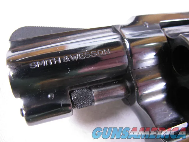 7944  Smith and Wesson 36, 38 Special, Blue Finish, Walnut Grips, MFG 1979, Img-5