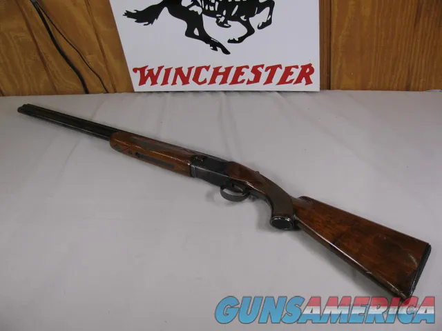 7774 Winchester 101 field 20 gauge 26 inch barrels ic/mod, Winchester butt plate,vent rib, ejectors, pistol grip with cap, hunting marks, bores brite/shiny, opens/closes tite, ready for the field, front brass bead-210 602 6360-- Img-1