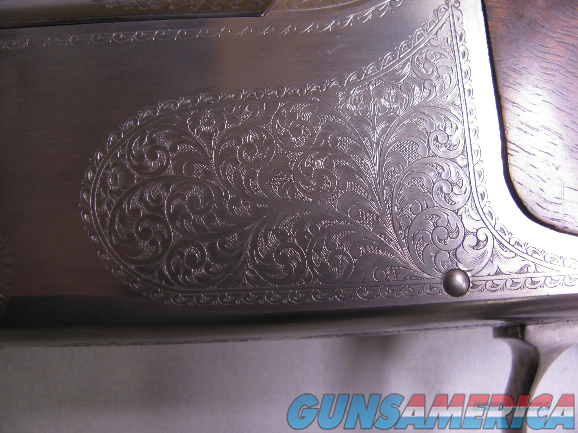 7749 Winchester 101 Pigeon XTR 12 gauge 27 inch barrel 2 3/4 inch chambers skeet, Schnabel forend, OIL FINISHED, correct box, papers and hang tag,complete set, AS NEW IN CASE, MFG FOR EUROPEAN MARKET. Winchester butt pad, AAA+++ very fancy 
