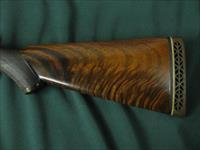 6533 L C Smith 2 E 12 gauge 30 inch barrels 2 3/4 chambers full/full, ejectors, Hunter One Trigger single trigger, lop white line pad 14 1/4,pistol grip horn cap,splinter 6533 L, leg of mutton case and wood cleaning rod, AA + Fancy Tiger St Img-2