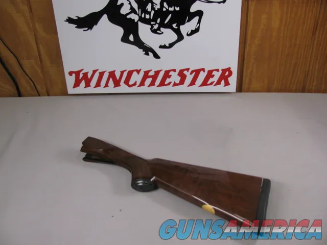 8031  Winchester Model 23 Classic 20 Gauge Stock and Butt Pad