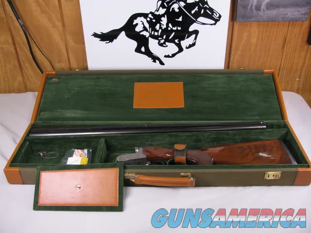 7923  Winchester 23 Pigeon XTR 20 gauge, Green hard case With keys. Has 28 Img-1