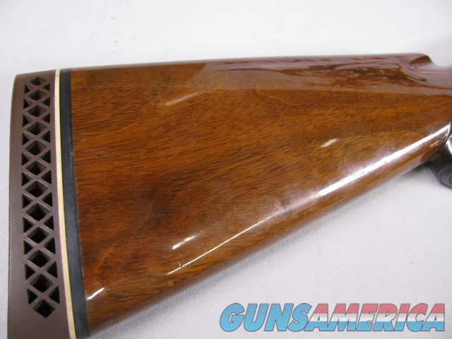 8112  Winchester 101 20 Gauge stock, wood measures 14 , and with the pad it measures 15 , nice dark wood. Pistol grip Img-6