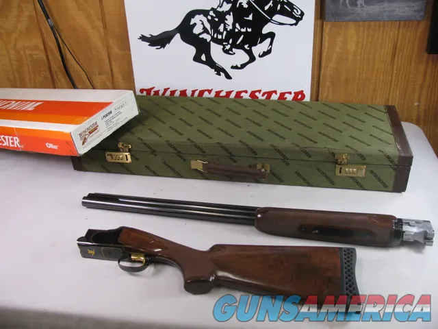 8837  Winchester 101 Pigeon Grade Live Bird, 12 Gauge, 14 ½ LOP, XF/Winchokes, 28” Barrels, Pistol Grip