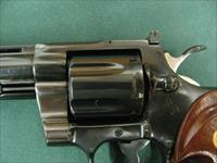6956 Colt Python 357 cal 6 inch barrel,NEW IN CORRECT BOX SERIALIZED TO GUN,all papers, adjustable rear site, wood grips,from private collector-never offered for sale before-- not a mark on it. NEW IN BOX S/N k7641X  Img-4