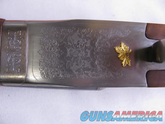 7748 Winchester 23 GRAND CANADIAN 20 gauge 26 barrels ic/mod,STRAIGHT GRIP, 100% original, ejectors, vent rib, single selet trigger,GOLD RAISED maple leaf engraved on bottom of receiver, engraved coin silver receiver, AAA+++FANCY FEATHER CR Img-7