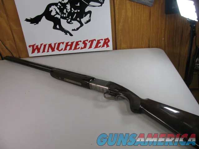 8802  Winchester 101 Pigeon Grade, 20 Gauge, 28” barrels, Round knob