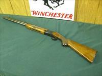 7318 Winchester 101 field 20 gauge 28 inch barrels, mod/full, RED W ON PISTOL GRIP CAP, first 3 years of production, all original, Winchester butt plate, ejectors, single front brass bead,opens closes tite, great specimen and great conditio Img-1