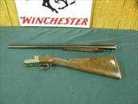 7223 Winchester 23 GOLDEN QUAIL 28 gauge 26 barrels ic/mod, 99% condition, all original, solid rib, ejectors, STRAIGHT GRIP, Winchester pad. dogs/quail engraved coin silver receiver,single select trigger, beaver tail forend.GOLD RAISE RELIE Img-1