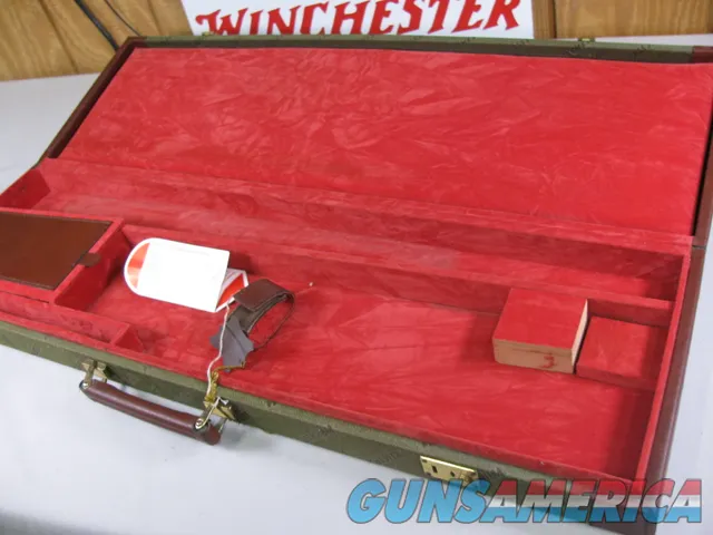 8092  Winchester  101 or 23 Hard trunk luggage style case Img-8
