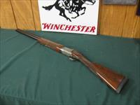 6578 Winchester 101 XTR FEATHERWEIGHT 12 gauge 26 inch barrels, ic/im,STRAIGHT GRIP, Winchester pad, pheasants and grouse coin silver engraved receiver, all original, not a mark on it, vent rib, ejectors,bores brite/shiny, 99% AA Fancy Waln Img-1