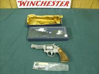 7300 Smith Wesson 67 COMBAT MASTER PIECE 38 special  4 inch barrel, stainless, correct box and tools, not a mark on it. great piece and very hard to get. adjustable rear site.  Img-1