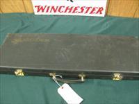  6635 Winchester 101 XTR LIGHTWEIGHT 12 gauge 27 inch barrels, 6 Winchester choks 2 ic, m, im, f, xf, wrench. all original 98% condition, quail pheasants engraved on coin silver receiver, ejectors, vent rib Winchester butt pad, 98% conditio Img-1