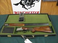  6635 Winchester 101 XTR LIGHTWEIGHT 12 gauge 27 inch barrels, 6 Winchester choks 2 ic, m, im, f, xf, wrench. all original 98% condition, quail pheasants engraved on coin silver receiver, ejectors, vent rib Winchester butt pad, 98% conditio Img-2