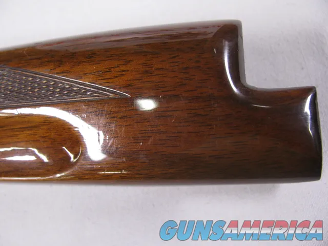 8103 Winchester 101 20 Gauge Forearm, Nice but does have some handling marks. Img-2