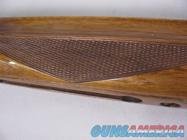 8102 Winchester 101 20 Gauge Forearm,  lighter wood, nice has small handling marks Img-3