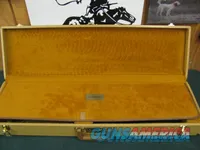 7194 Winchester 23 LIGHT DUCK 20 gauge 28 barrels 3 inch chambers, called"LADY DUCK", single select trigger ejectors,pistol grip, Wincester pad, Winchester correct case, FANCEY HIGHLY FIGURED WALNUT AAA+++. RAISED SOLID RIB. opens closes ti