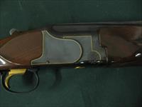 6645 Winchester 101 AMERICAN FLYER 12 gauge 28 inch barrels, top barrel is fixed extra full, bottom barrel is ic, mod, full, gold wire inlay outlines the dark blue lustrous frame with gold pigeon on bottom of receiver, has heavily highly fi Img-9
