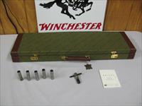 7635 Winchester Model 23 Pigeon  XTR 20 gauge 28 barrels 5 Briley chokes cy,sk ic,mod, Lmod, wrench&case,ejector, single select trigger, vent rib, 2 white beads, opens/closes tite, bores brite/shiny rose and scroll coin silver engraved rece Img-1