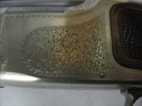 7597 Winchester 101 Pigeon XTR 28 gauge 28 barrels skeet/skeet 99% condition, BABY FRAME, rose and scroll coin silver receiver, all original, Winchester butt plate, ejectors, vent rib, 2 White beads, opens and closes tite,bores brite/shiny,