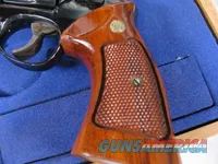 7943  Smith and Wesson  25-5, 45 Long Colt, Goncalo Alves Grips, Blue Finis
