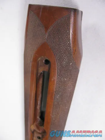 8117 Winchester Model 23 20 Gauge Light Duck forearm, has some chips on the top, see pictures Img-2