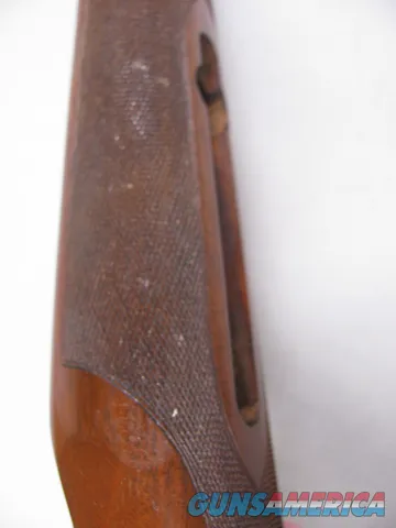 8117 Winchester Model 23 20 Gauge Light Duck forearm, has some chips on the top, see pictures Img-10