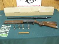7313 Remington Sporting 12 gauge 28 barrel, sk ic lm mod, papers plug, correct box, 99% condition, nice figured walnut. tite and bores brite and shiny used very very little. I know the owner. Img-4