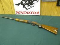 6932 Winchester 101 Field 20 gauge 26 inch barrels ic/mod, pistol grip with cap, all original, ejectors, Winchester butt plate, single brass front bead, TIGER STRIPPED FIGURED WALNUT STOCK, 95% condition. opens closes tite, bores/brite/shin Img-1