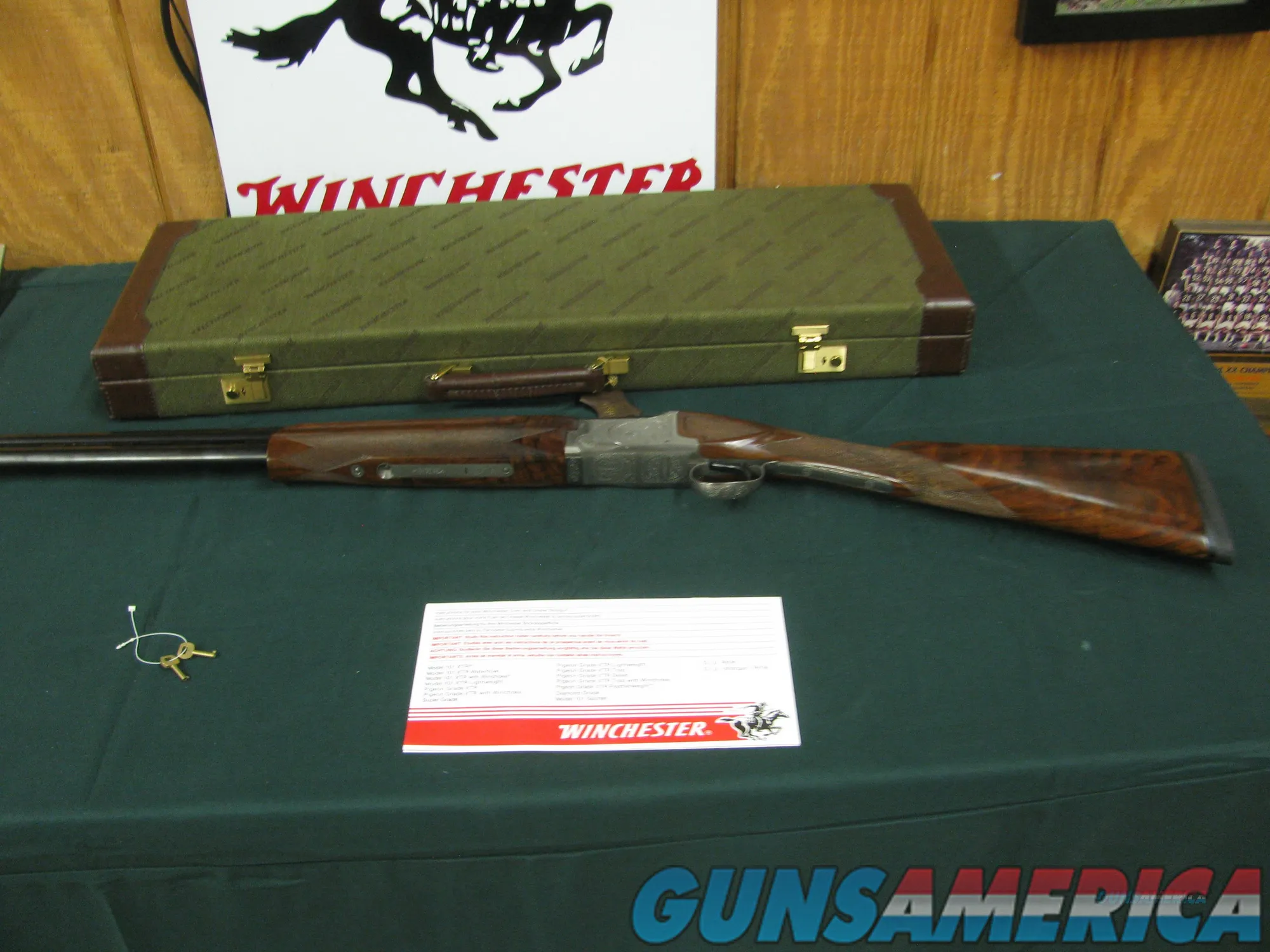 7416 Winchester 101 Pigeon XTR FEATHERWEIGHT 12 gauge 26 inch barrels, ic and mod