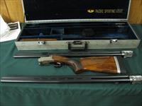 6520 Perazzi MX 2000 LEFT HANDED, 12ga carrier barrel,12 gauge regular barrel and 6 Briley chokes, Briley Ultra lite tubes 20 28 410 , all same weight, with skeet screw in chokes, lop 15 to up/down adjustable Decelerator pad, extra spring k Img-4