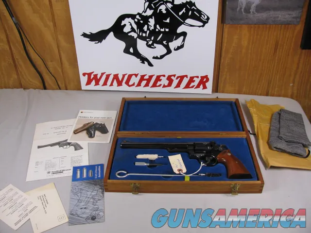 7796 Smith and Wesson 29-3, 44 MAG, MFG 1982, 8 33 Barrel, Blued, Wood pr Img-1