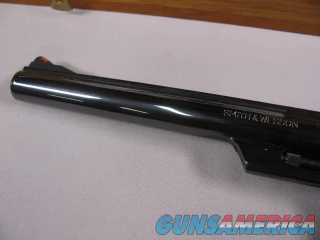 7796 Smith and Wesson 29-3, 44 MAG, MFG 1982, 8 33" Barrel, Blued, Wood pr