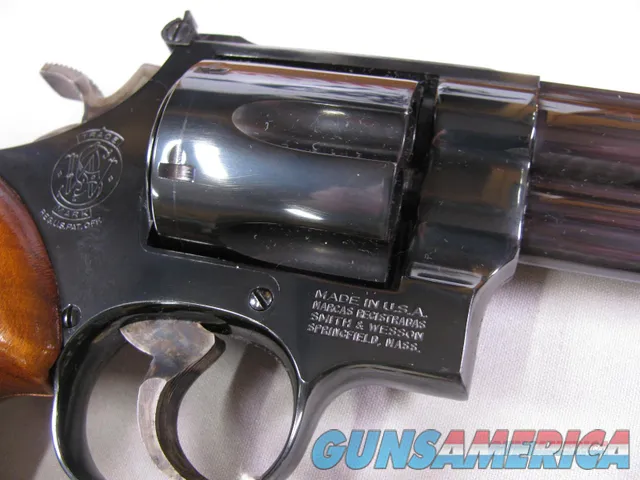 7796 Smith and Wesson 29-3, 44 MAG, MFG 1982, 8 33" Barrel, Blued, Wood pr