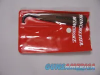 7836  Winchester wood handled chokes wrench and Winchester choke bag-NOS- These are in fantastic condition. Finish off your collectible shotgun! 