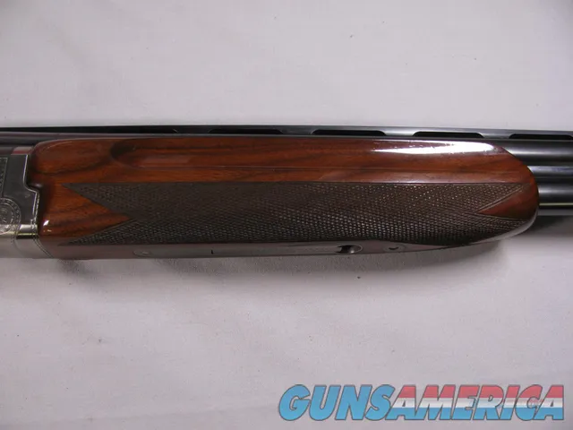 7747  Winchester 101 Pigeon XTR 12 gauge 28 inch barrels,MODFULL,  2 34 chamber, round knob, Winchester butt plate, AS NEW IN CORRECT SERIALIZED WINCHESTER BOX. 2 white beads, rose and scroll coins silver receiver, excellent ,A+fancy waln Img-11