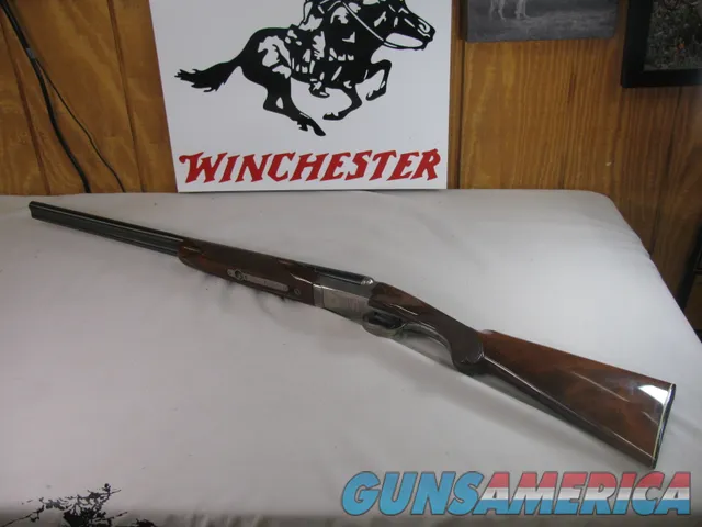 8823 Winchester 23 XTR Pigeon, 20 Gauge, 3”, 26” Barrels, 14 ¼ LOP, Vent rib, IC/Mod, SST, Fancy Walnut, Butt Plate. 99%