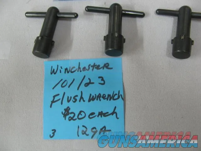 7615 Winchester 101 and model 23, chokes, wrenches, pouches,12 gauge, 20 gauge, flush, extended, all gauges, all styles, all types, excellent condition,FREE SHIPPING --210 602 6360-- Img-10