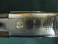 6960 Beretta 686 Onyx DUCKS UNLIMITED 2009 BANQUET shotgun NEW IN CASE,unfired, 28 gauge 28 inch barrels GOLD DU LOGO BOTTOM OF RECEIVER,ic,mod full chokes, all papers A+ Walnlut. only 2400 were made for DU. 4 GOLD DUCKS ON RECEIVER, a beau Img-8