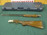 6960 Beretta 686 Onyx DUCKS UNLIMITED 2009 BANQUET shotgun NEW IN CASE,unfired, 28 gauge 28 inch barrels GOLD DU LOGO BOTTOM OF RECEIVER,ic,mod full chokes, all papers A+ Walnlut. only 2400 were made for DU. 4 GOLD DUCKS ON RECEIVER, a beau Img-9