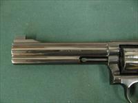7302 Smith Wesson 586 357 Mag  6 inch barrel New in box, not a mark on it. papers tools correct book, adjustable rear site, high polish blue. medallion walnut grips. Collectors Quality Img-6