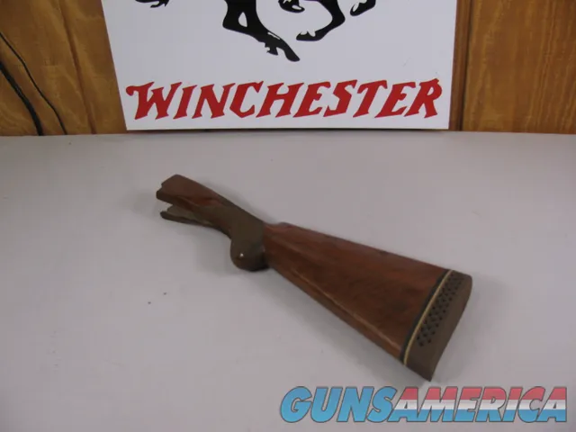 8111  Winchester 101 20 Gauge stock, the wood measures 14  and with the pad it measures 15 .  Round knob, nice clean wood Img-1