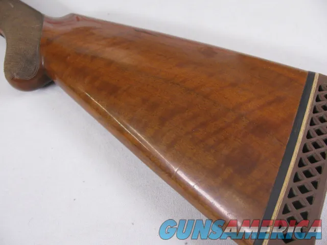 8111  Winchester 101 20 Gauge stock, the wood measures 14  and with the pad it measures 15 .  Round knob, nice clean wood Img-2